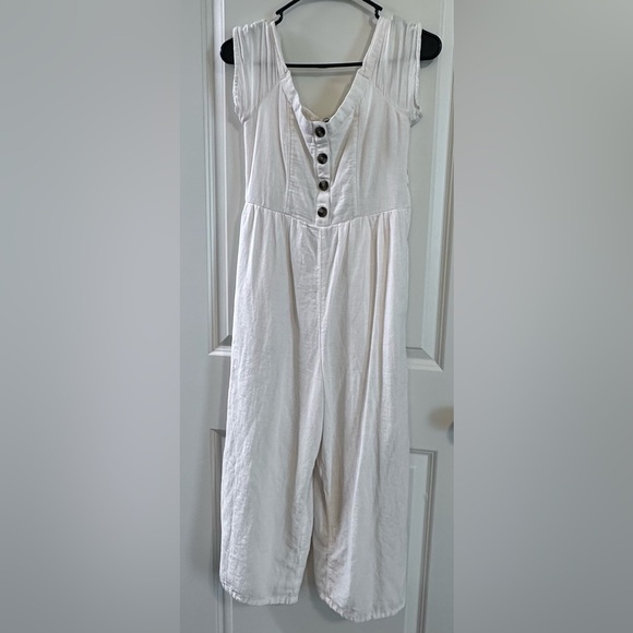 White Women’s Jumpsuit with Buttons - Picture 6 of 6
